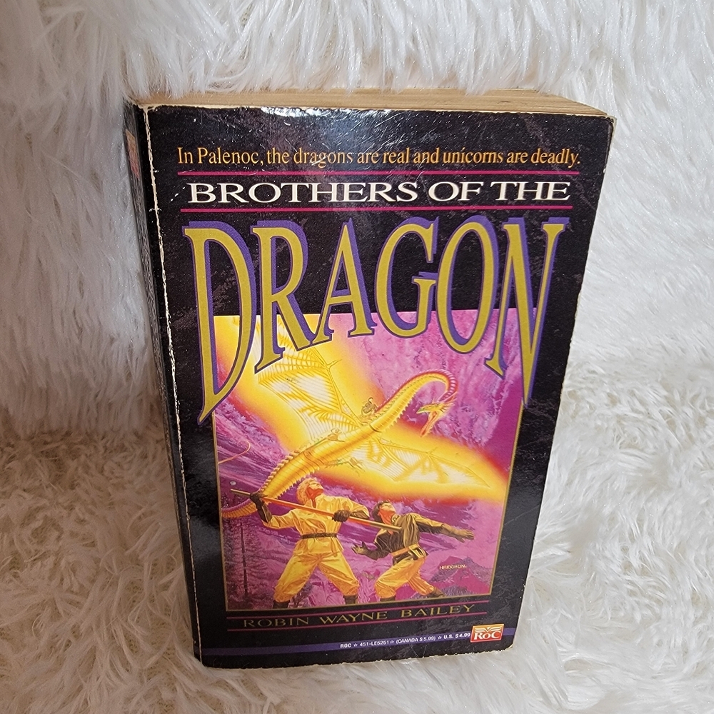 Brothers Of The Dragon Robin Wayne Bailey Fantasy Paperback Book